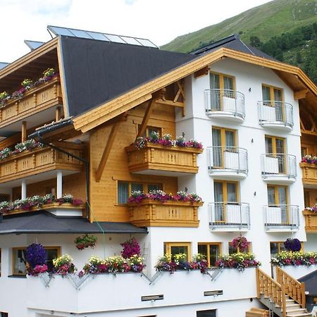 Bed and Breakfast Haus Bergkristall Obergurgl Exterior foto